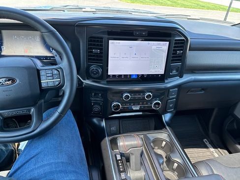 Used 2025 Ford F150 Raptor AWD/4WD image 18