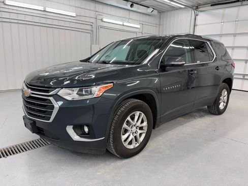 Used 2018 Chevrolet Traverse LT FWD image 13