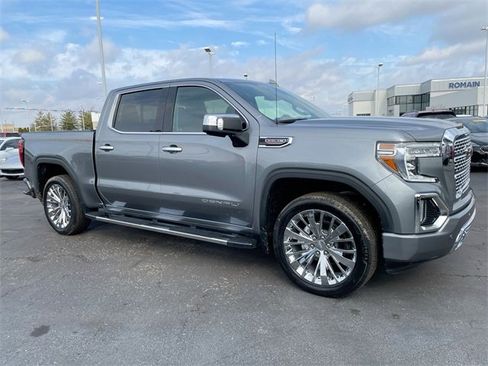 Used 2022 GMC Sierra 1500 Denali w/ Driver Alert Package II image 6