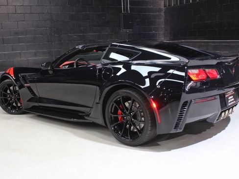 Used 2019 Chevrolet Corvette Grand Sport image 13
