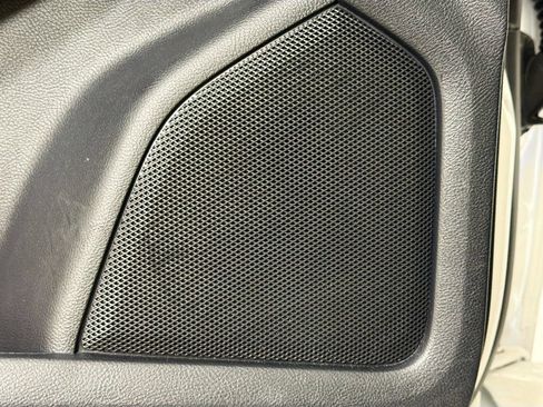 Used 2019 Ford Edge SEL w/ Equipment Group 201A FWD image 19