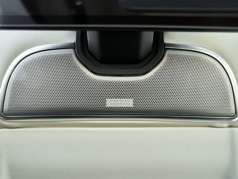 Used 2024 Land Rover Range Rover SV image 58