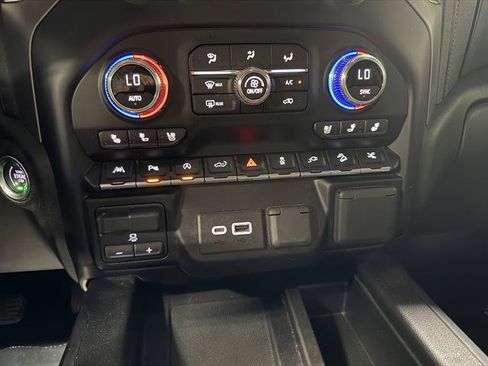 Certified 2021 GMC Sierra 1500 Denali w/ Denali Ultimate Package AWD/4WD image 14
