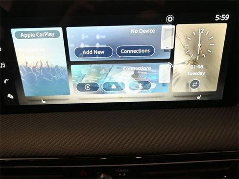 New 2025 Nissan Kicks SR w/ SR Premium Package image 3