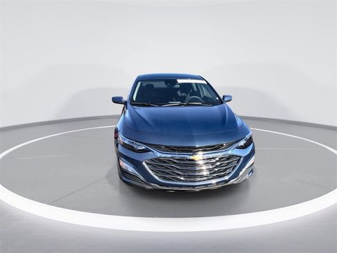 Used 2024 Chevrolet Malibu LS image 3