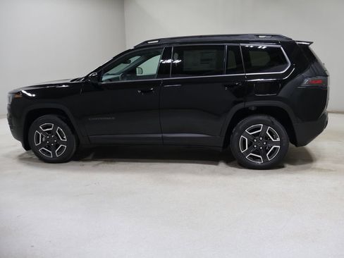 New 2026 Jeep Cherokee Laredo AWD/4WD image 4