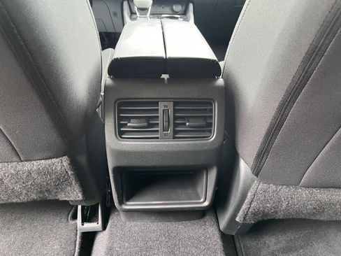 Certified 2023 Nissan Rogue S AWD/4WD image 17
