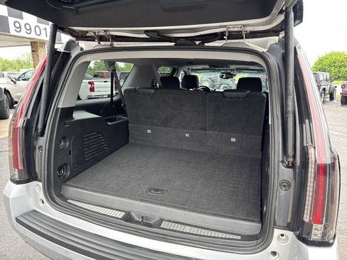 Used 2015 Cadillac Escalade ESV Premium AWD/4WD image 33