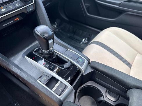 Used 2020 Honda Civic EX image 24