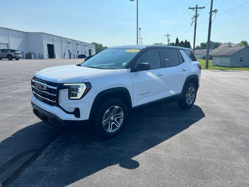 Used 2025 GMC Terrain Elevation FWD image 3