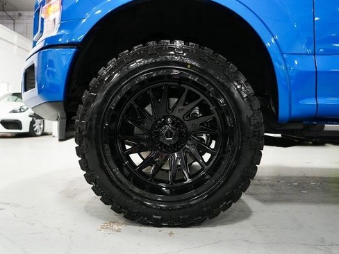 Used 2019 Ford F150 Lariat w/ Equipment Group 502A Luxury image 34