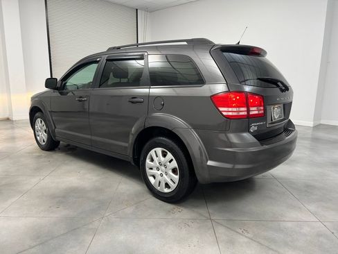 Used 2016 Dodge Journey SE image 5