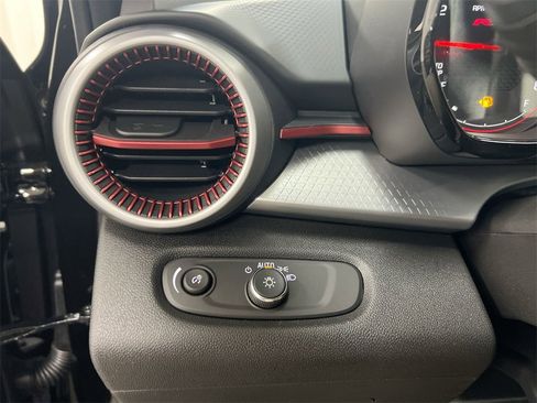 New 2026 Chevrolet Trax RS image 18