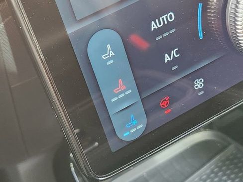 Used 2025 Ford Mustang Mach-E Premium image 25