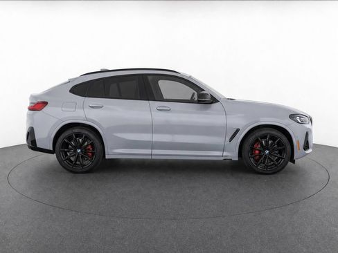 Used 2024 BMW X4 M40i AWD/4WD image 8