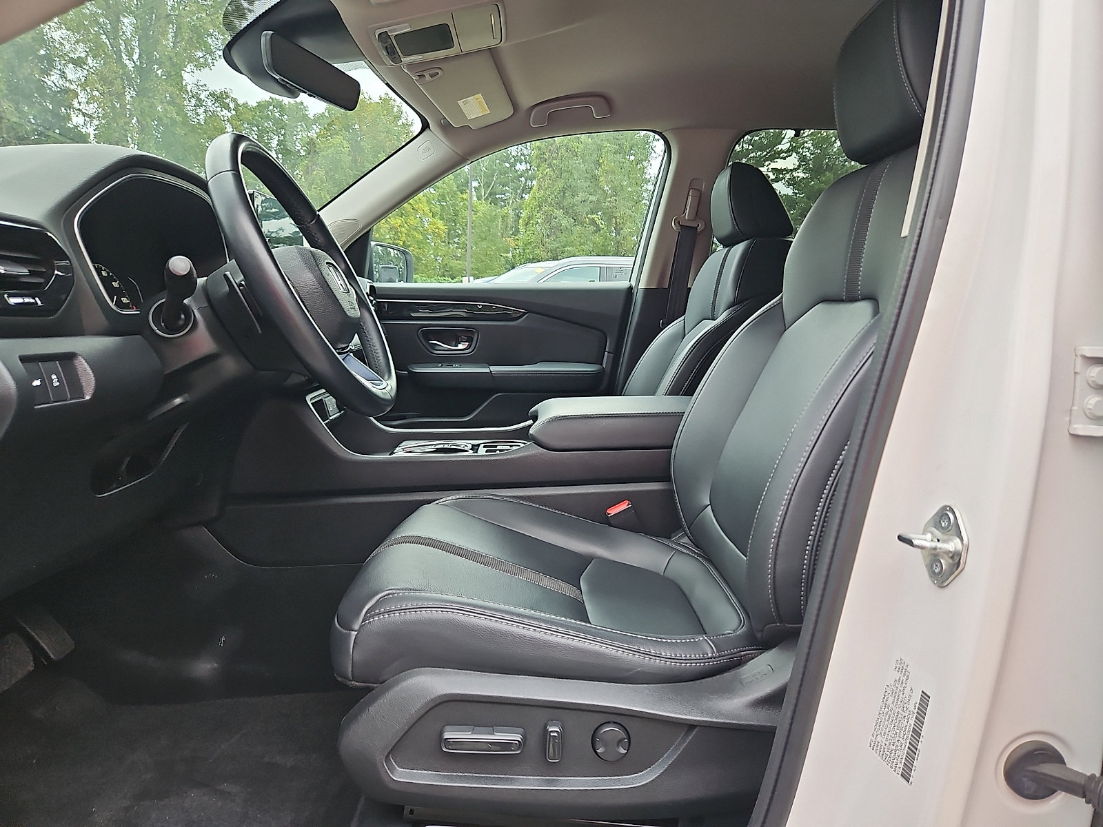 Used 2023 Honda Pilot EX-L image 14