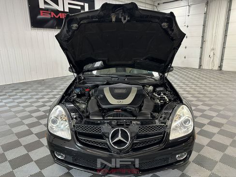 Used 2009 Mercedes-Benz SLK 300 image 47