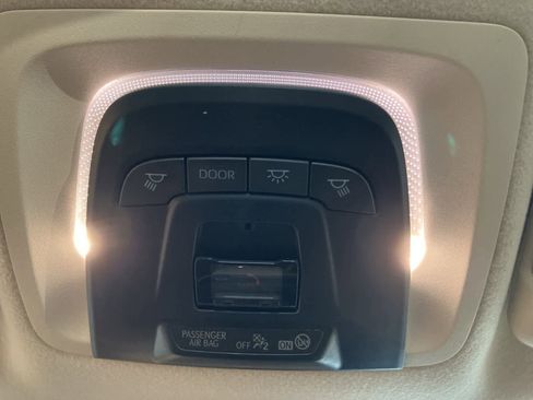 Used 2024 Toyota Corolla LE image 19