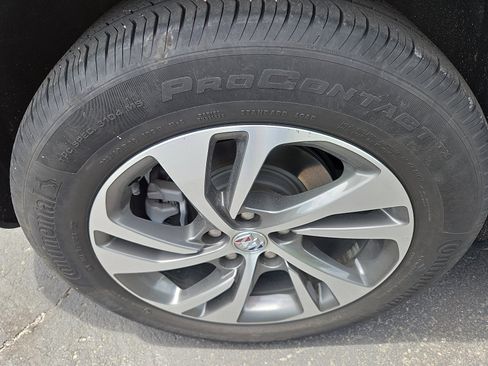 Used 2023 Buick Envision Essence AWD/4WD image 10