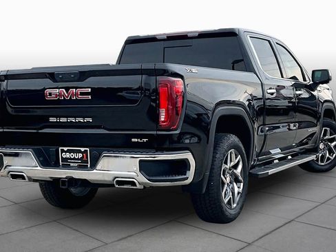 Used 2026 GMC Sierra 1500 SLT AWD/4WD image 13