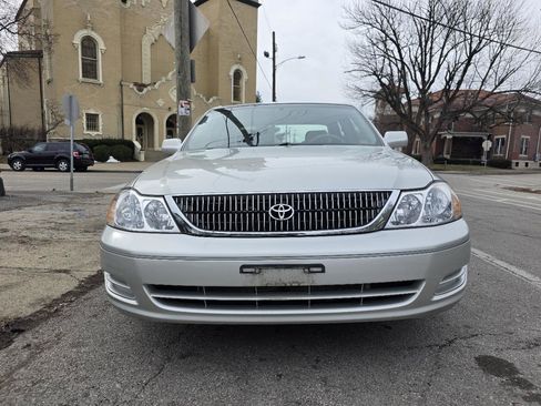 Used 2000 Toyota Avalon XLS image 7