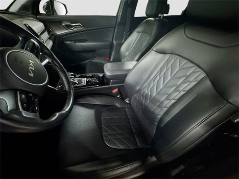 Used 2023 Kia Sportage X-Line w/ X-Line Premium Package image 15