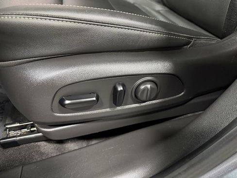 Used 2021 Chevrolet TrailBlazer ACTIV w/ Sun and Liftgate Package image 22