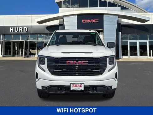 New 2026 GMC Sierra 1500 Elevation image 9