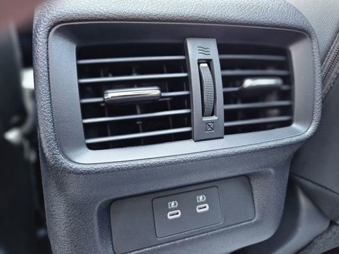 New 2026 Nissan Murano SL image 29