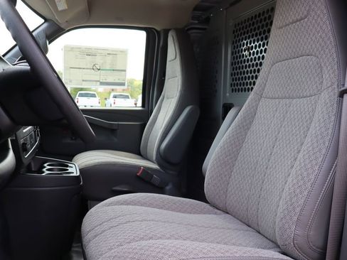 New 2025 Chevrolet Express 2500 w/ Driver Convenience Package image 8