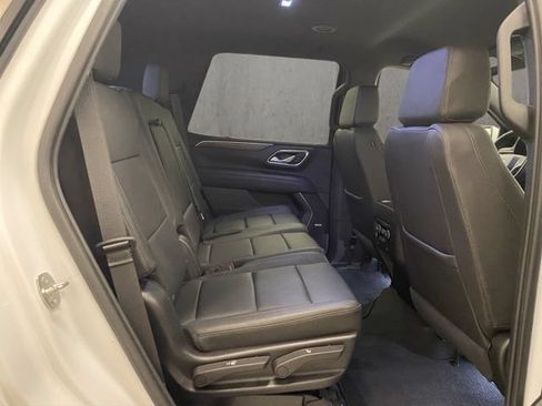 Used 2024 Chevrolet Tahoe LT AWD/4WD image 23