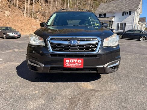 Used 2017 Subaru Forester 2.5i Premium w/ All-Weather Package AWD/4WD image 2