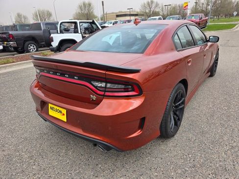 Used 2022 Dodge Charger Scat Pack w/ Dynamics Package RWD image 10