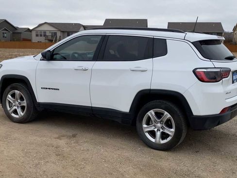 Used 2023 Jeep Compass Latitude w/ Convenience Group image 6