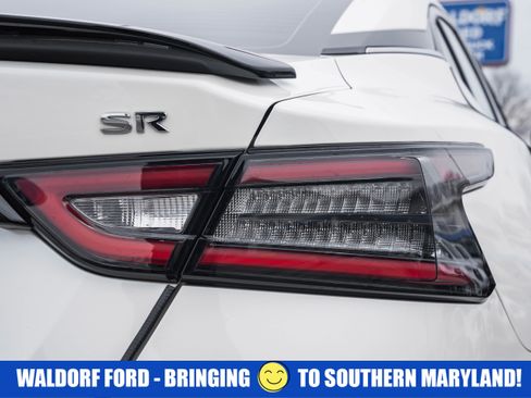 Used 2023 Nissan Maxima SR w/ Sport Mat Group image 6