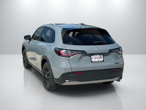 Used 2025 Honda HR-V Sport image 7