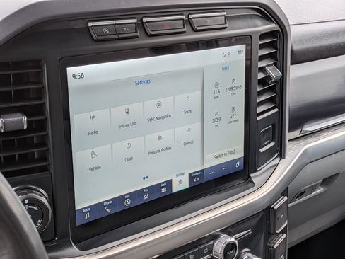 Used 2023 Ford F150 Lariat w/ Trailer Tow Package AWD/4WD image 8