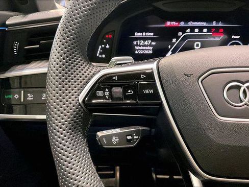 Used 2024 Audi RS 7 Performance AWD/4WD image 18