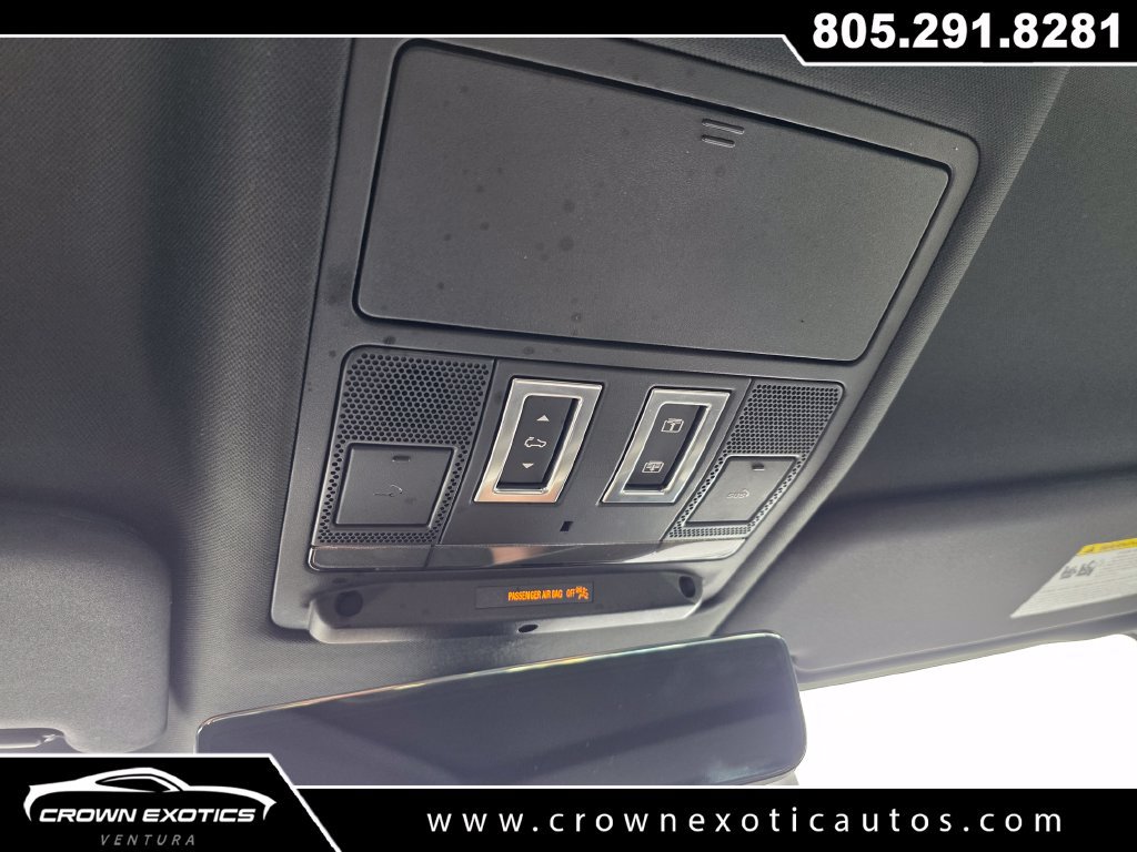 Used 2022 Land Rover Defender 110 X-Dynamic SE AWD/4WD image 24