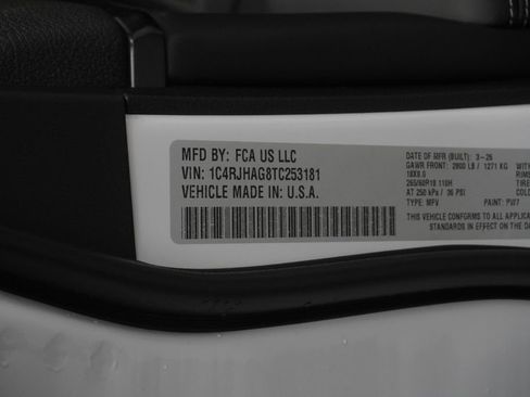 New 2026 Jeep Grand Cherokee Laredo AWD/4WD image 40