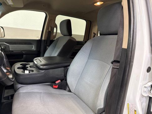 Used 2020 RAM 3500 Big Horn w/ Level 1 Equipment Group image 16