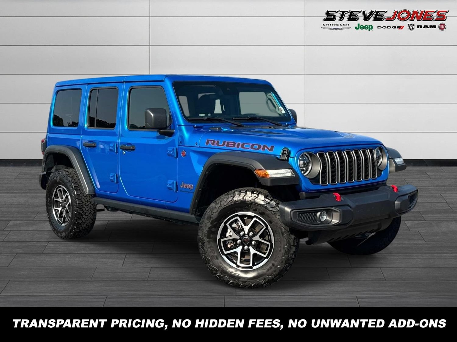 Used 2025 Jeep Wrangler Unlimited Rubicon w/ Convenience Group AWD/4WD image 1
