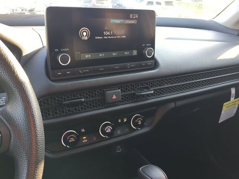 Used 2025 Honda HR-V LX image 22