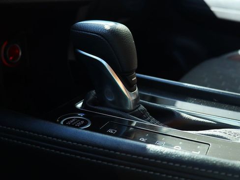 Used 2023 Nissan Kicks SR image 49