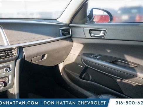 Used 2020 Kia Optima Premium image 12