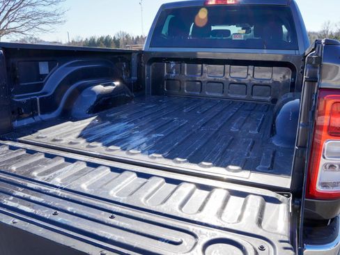 Used 2024 RAM 2500 Big Horn image 18