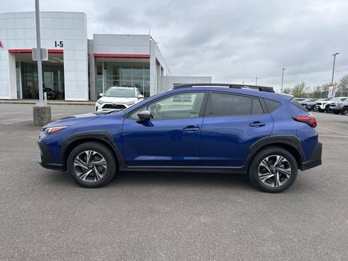 Used 2025 Subaru Crosstrek 2.0i Premium AWD/4WD image 11