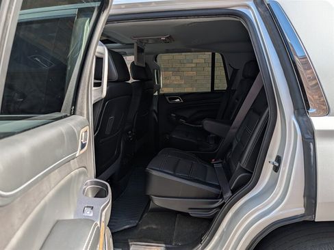 Used 2016 GMC Yukon Denali w/ Open Road Package AWD/4WD image 27