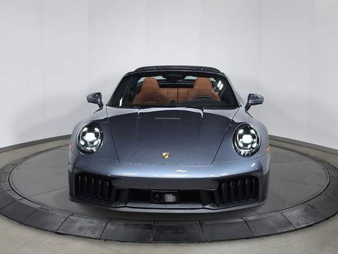 Certified 2026 Porsche 911 Targa 4 GTS AWD/4WD image 10