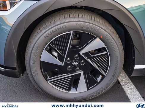 New 2026 Hyundai Ioniq 5 SEL image 10
